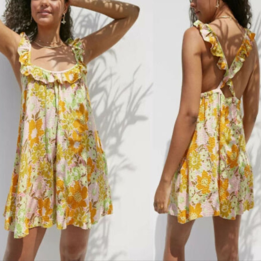 Urban Outfitters Desert Ruffle Flower Mini Dress Size XS
